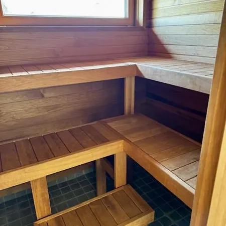Chalet Kabe House